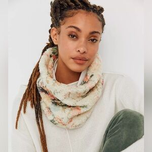Anthropologie Floral Sherpa Snood Scarf